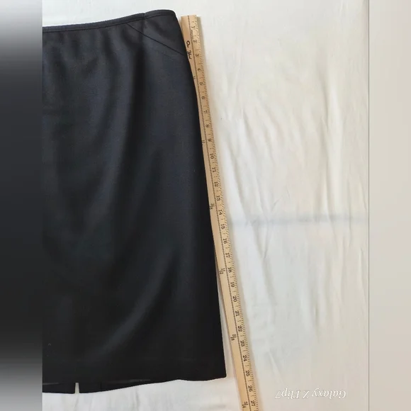 ​Talbots 14P Black Stretch Wool Blend Skirt - Classic Office Essential - Picture 7 of 8